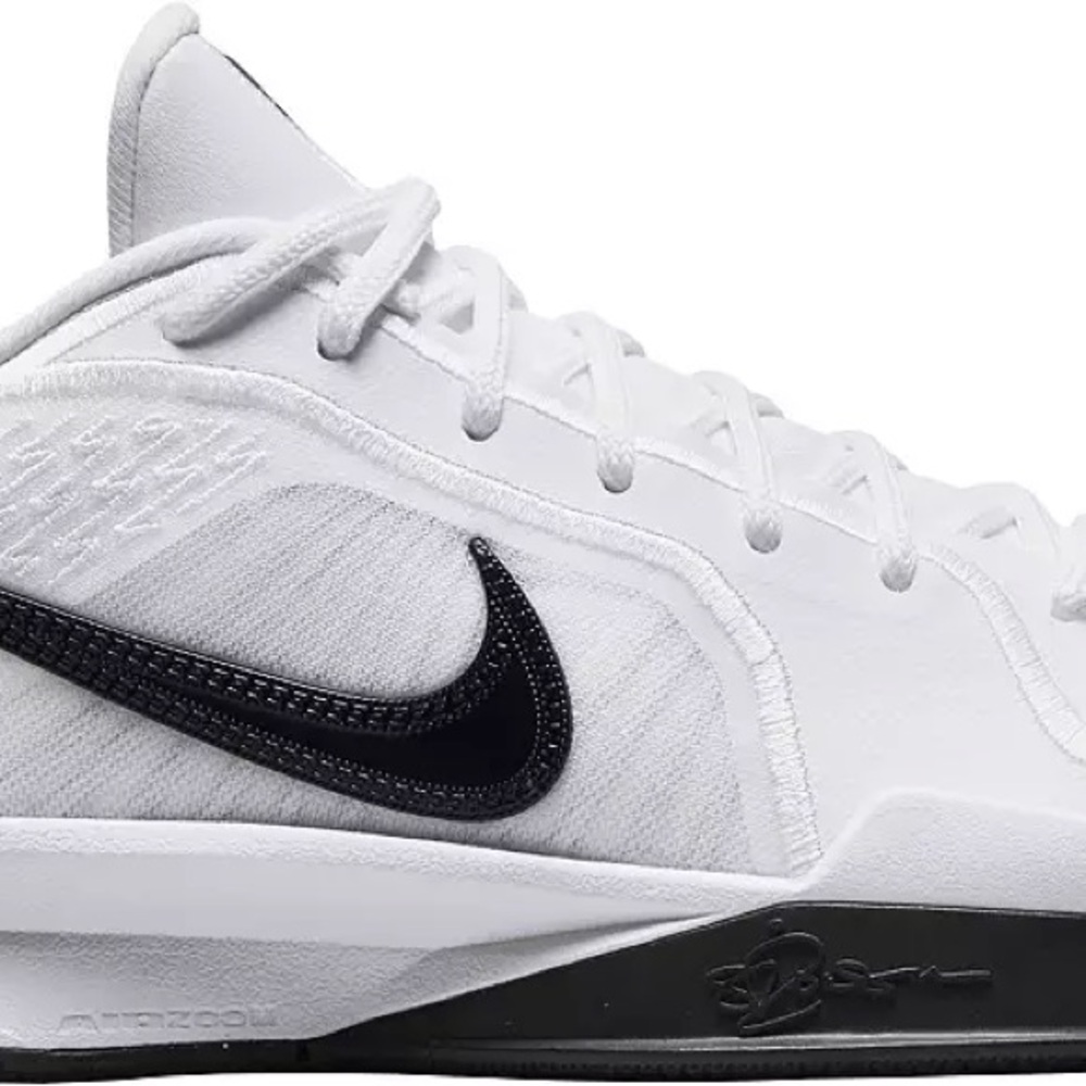 5.5/7 Nike Sabrina 2 Basketball Shoes for Women or Men